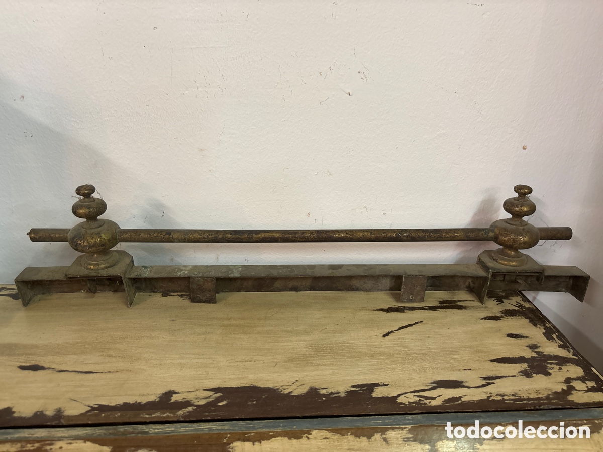 Antig&uuml;edades: Remate de bronce para fuego - Foto 5
