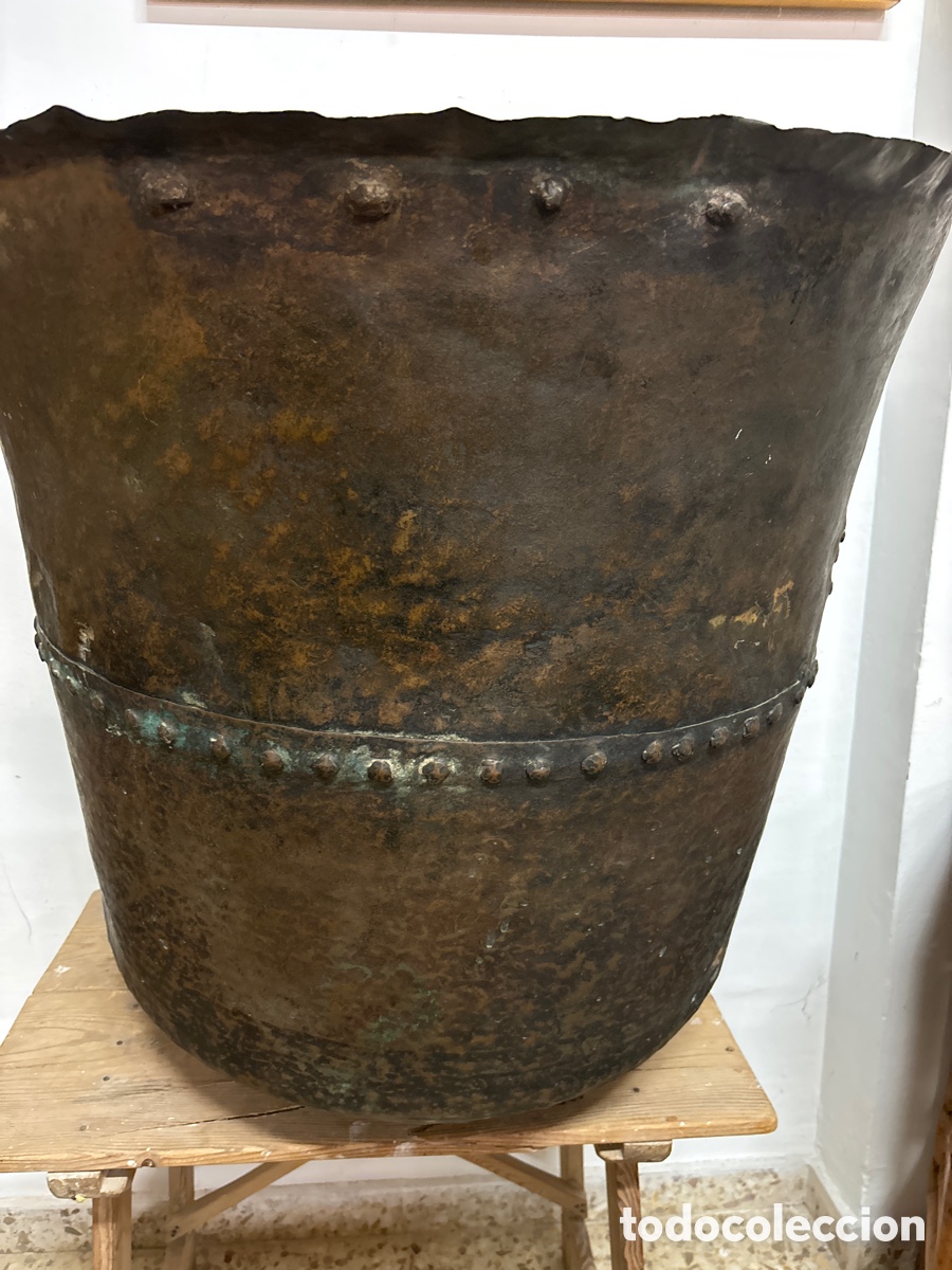 Antig&uuml;edades: Cuenco grande de bronce - Foto 1