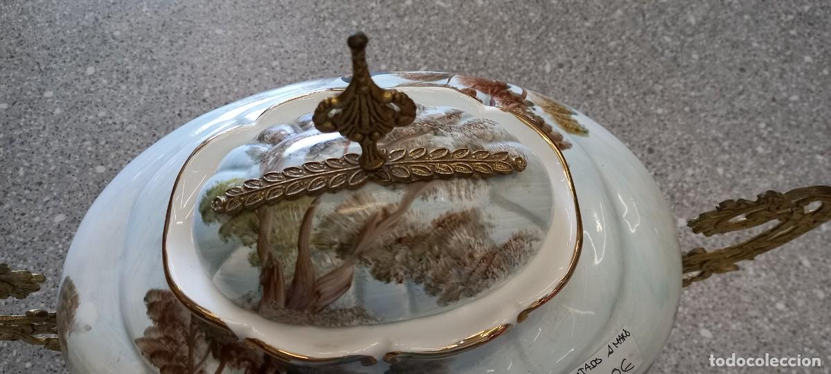 Antig&uuml;edades: Antigua sopera, centro de mesa pintada a mano - Foto 6