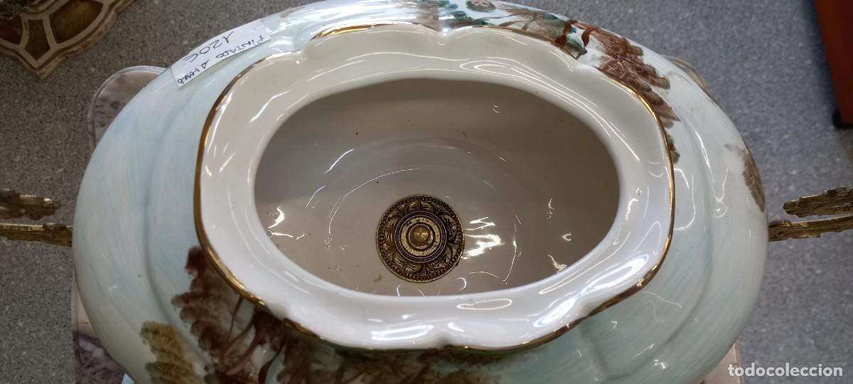 Antig&uuml;edades: Antigua sopera, centro de mesa pintada a mano - Foto 9