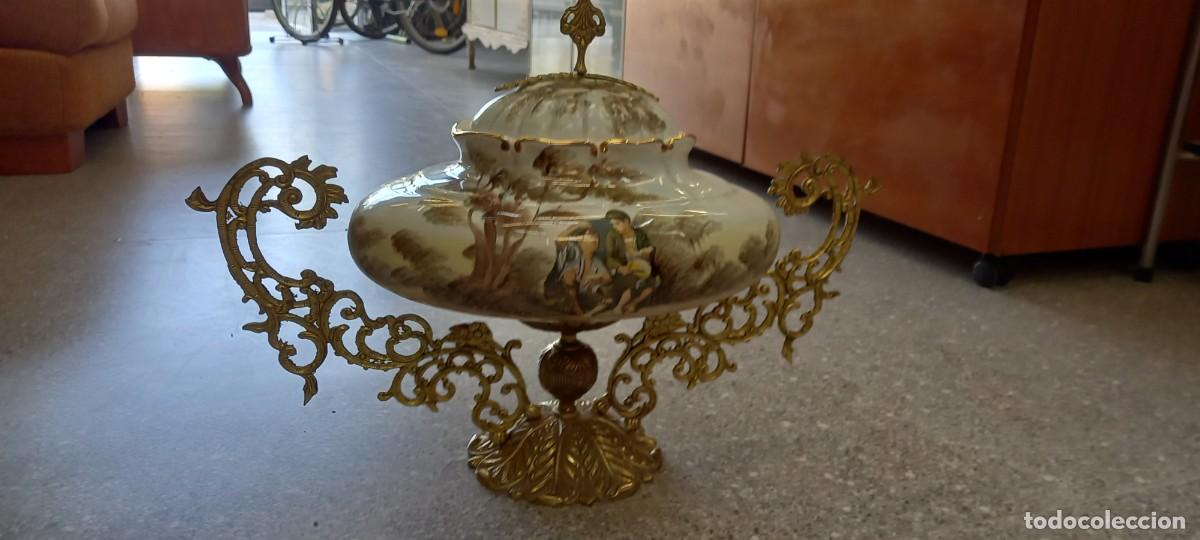Antig&uuml;edades: Antigua sopera, centro de mesa pintada a mano - Foto 11