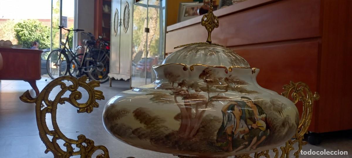 Antig&uuml;edades: Antigua sopera, centro de mesa pintada a mano - Foto 13