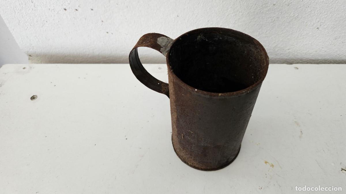 Antig&uuml;edades: jarra antigua de laton - Foto 2