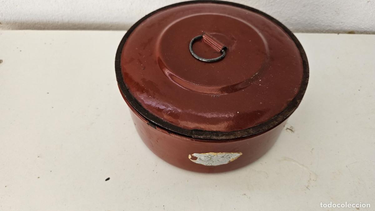 Antig&uuml;edades: cazuela antigua de laton ceramicado - Foto 2