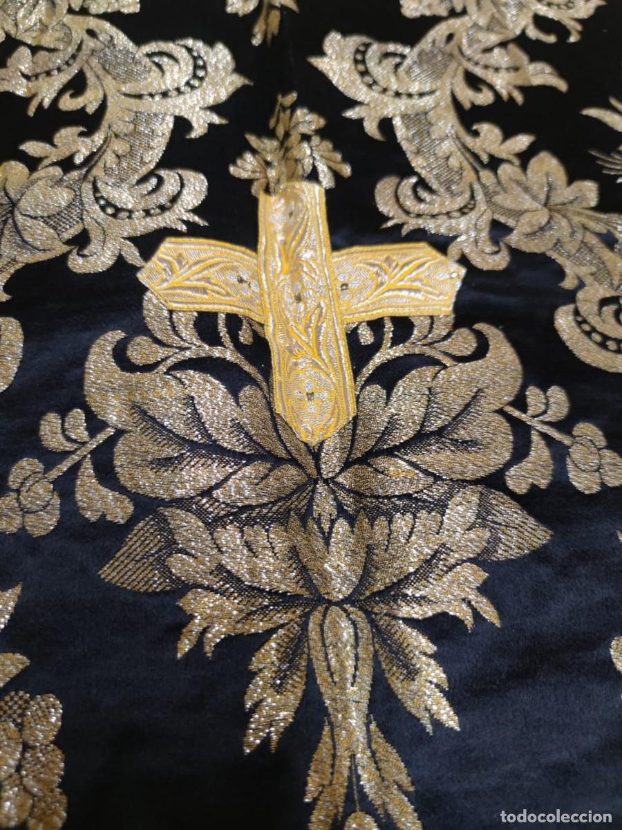 Antig&uuml;edades: ROPA DE ALTAR NEGRA S.XX - Foto 8