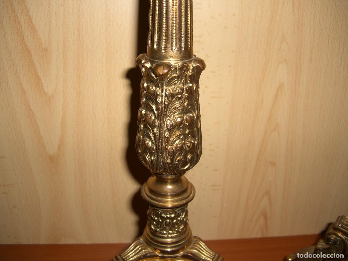 Antig&uuml;edades: CANDELEROS LIT&Uacute;RGICOS DE ALTAR EN BRONCE - Foto 7