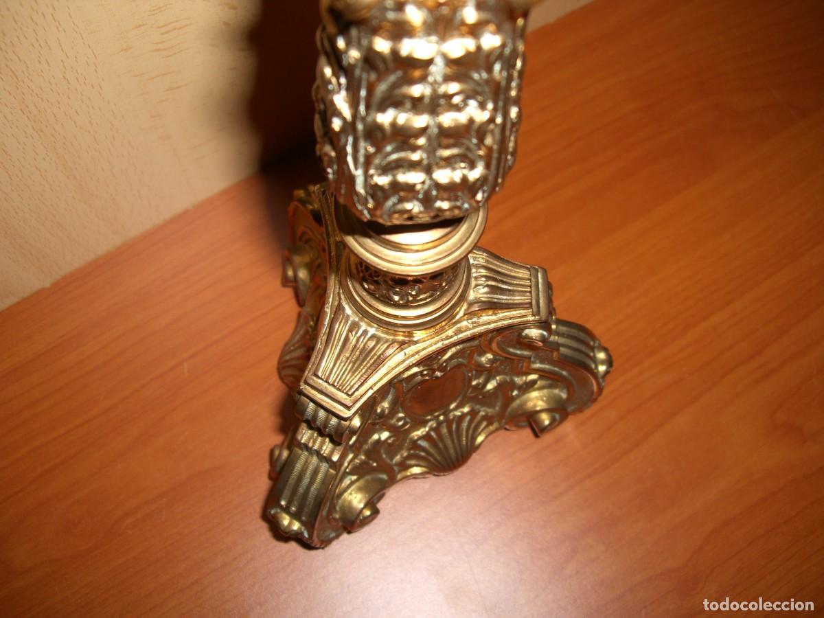 Antig&uuml;edades: CANDELEROS LIT&Uacute;RGICOS DE ALTAR EN BRONCE - Foto 11