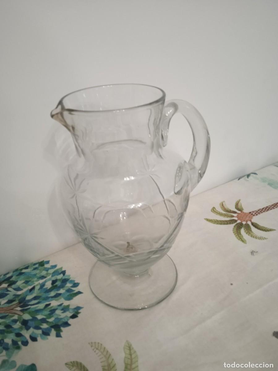 Antig&uuml;edades: Jarra antigua en cristal - Foto 1