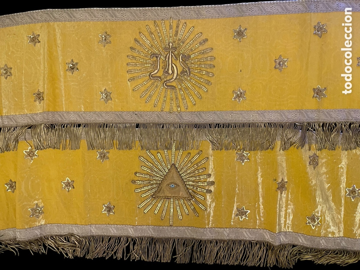 Antig&uuml;edades: Conjunto de bambalinas de oro - Foto 4