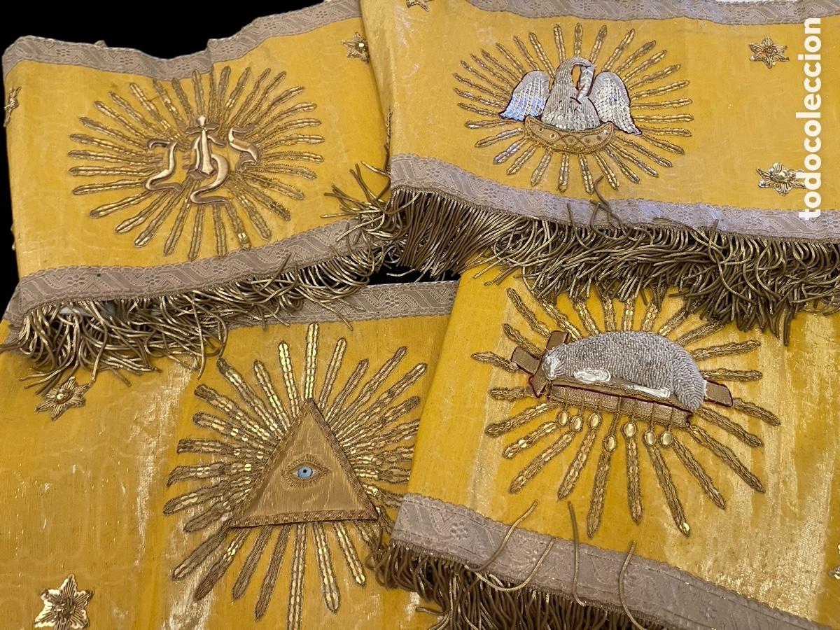 Antig&uuml;edades: Conjunto de bambalinas de oro - Foto 8