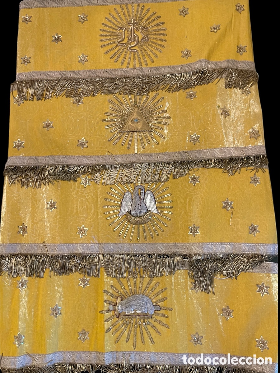 Antig&uuml;edades: Conjunto de bambalinas de oro - Foto 1