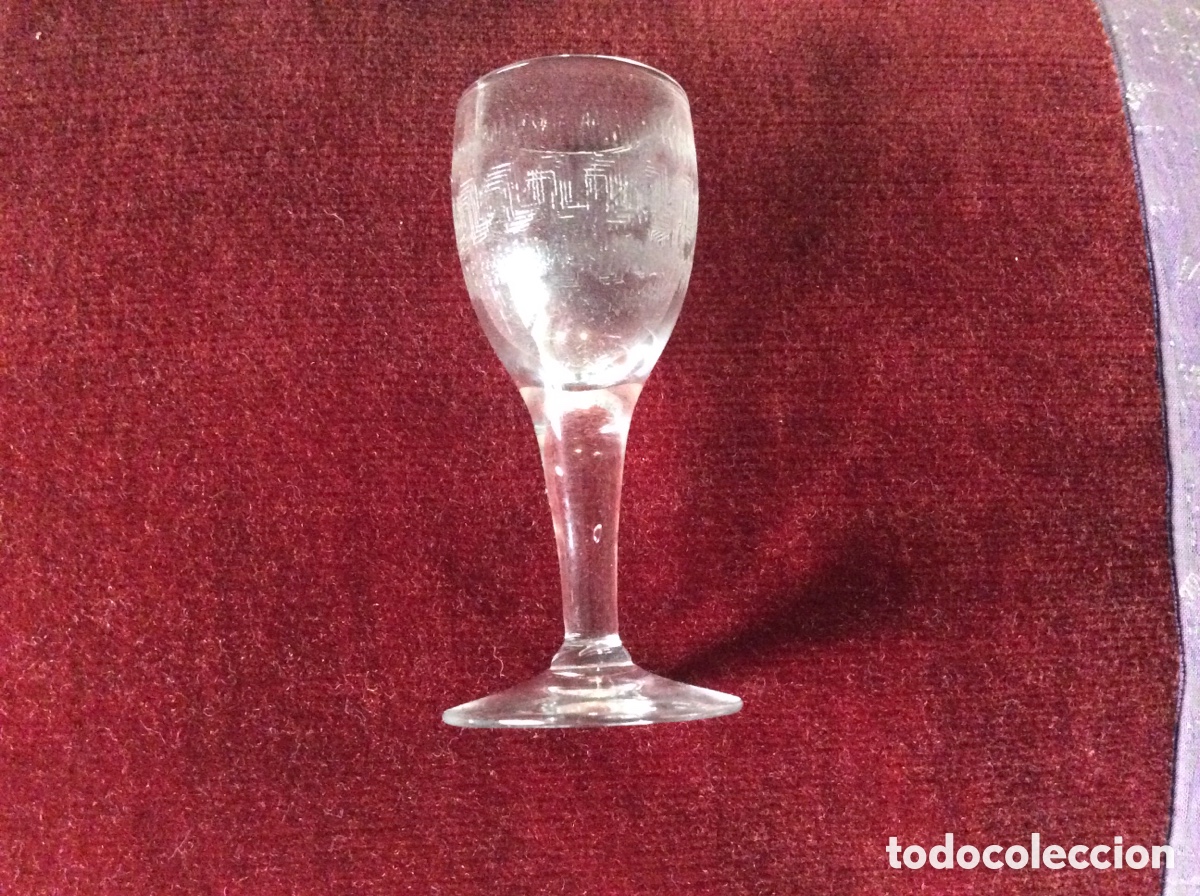 Antig&uuml;edades: Copa licor cristal checo - Foto 1