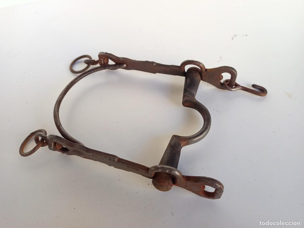 Antig&uuml;edades: Antiguo bocado para caballos - Foto 1