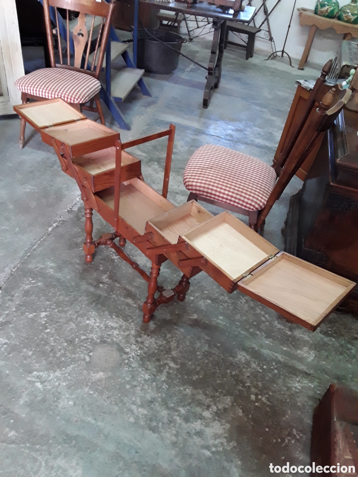 Antig&uuml;edades: Costurero de acorde&oacute;n en madera de haya - Foto 6