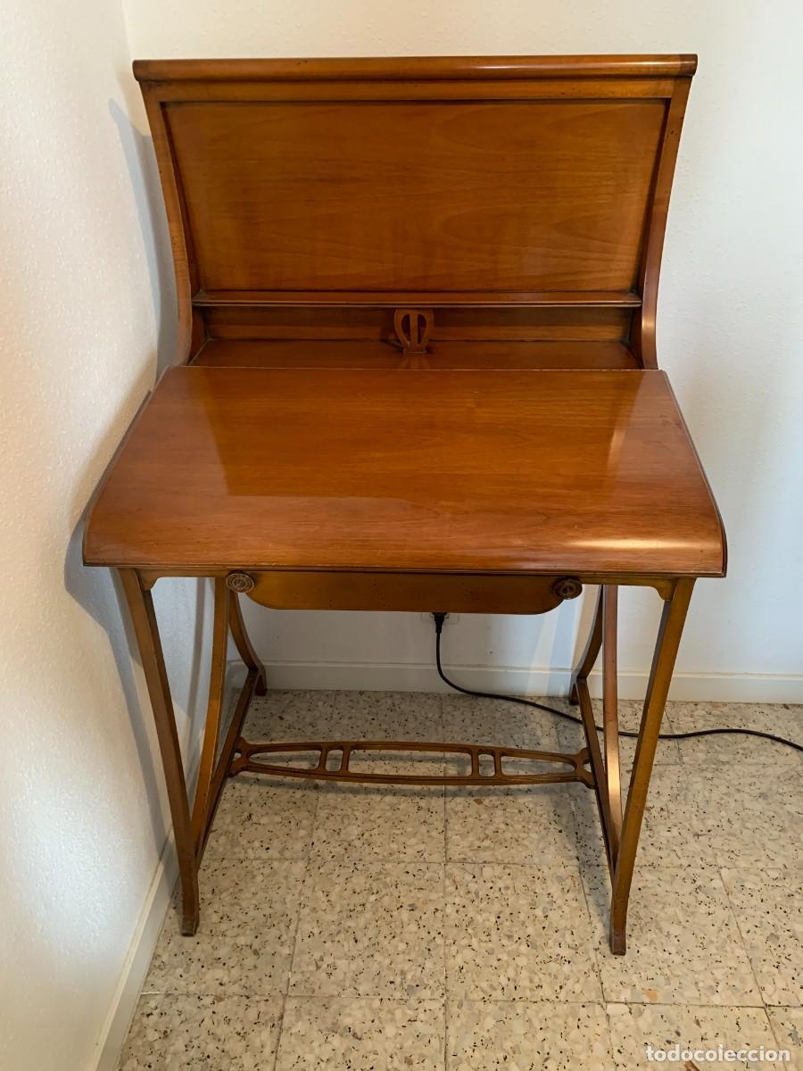 Antig&uuml;edades: Escritorio modernista - Foto 7