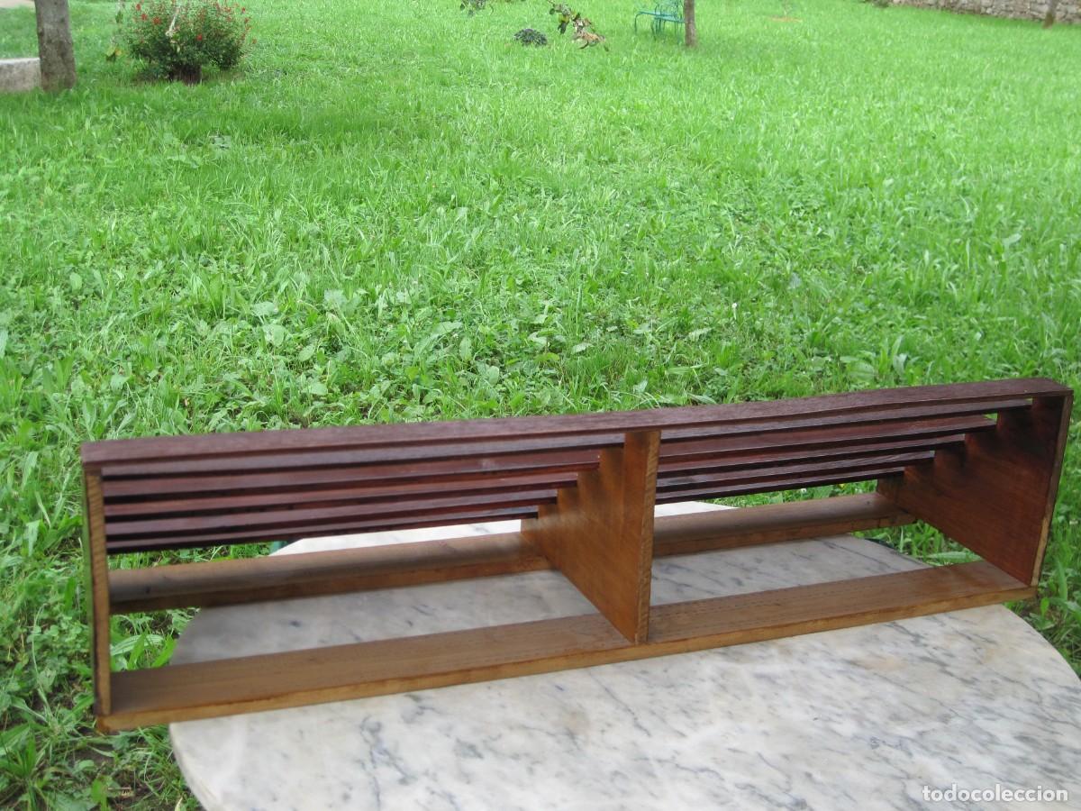 Antig&uuml;edades: ESCALERA DE MADERA - REPISA - BALDAS - MUEBLE EXPOSITOR - Foto 6
