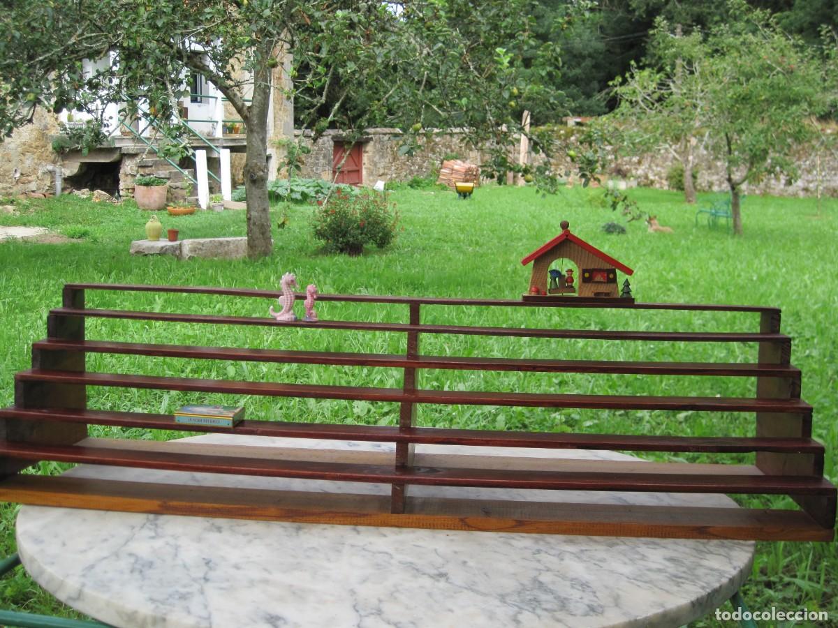 Antig&uuml;edades: ESCALERA DE MADERA - REPISA - BALDAS - MUEBLE EXPOSITOR - Foto 8