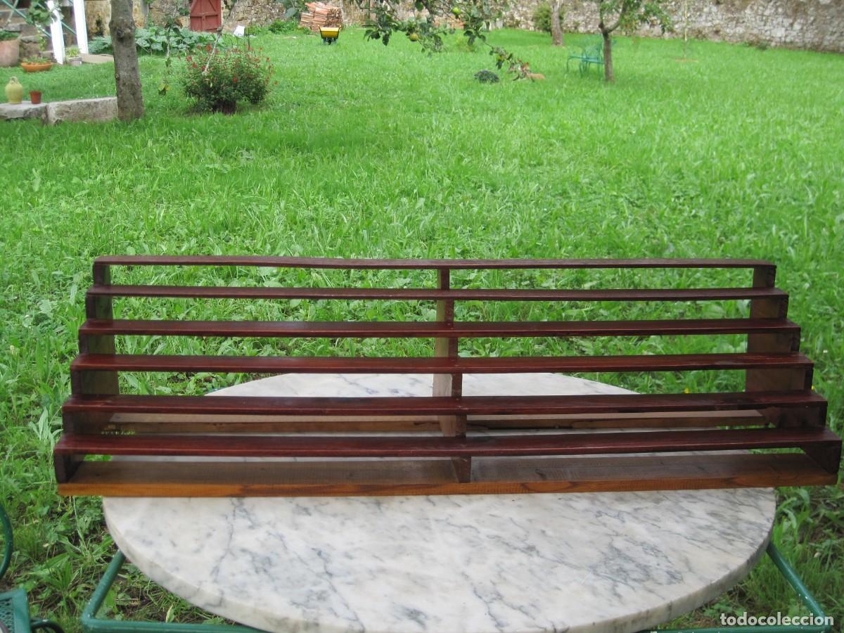 Antig&uuml;edades: ESCALERA DE MADERA - REPISA - BALDAS - MUEBLE EXPOSITOR - Foto 11