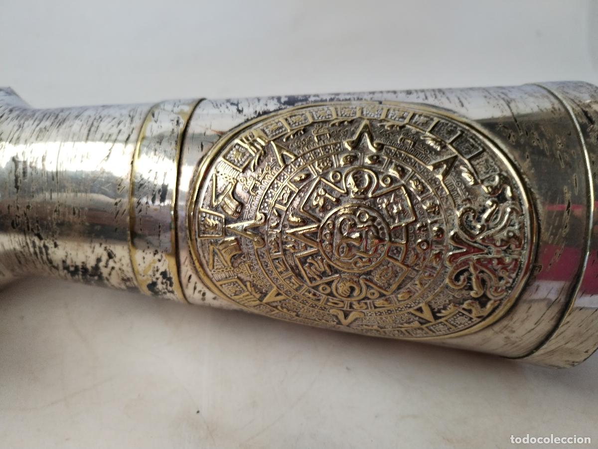 Antig&uuml;edades: jarra de metal con sol azteca - Foto 9