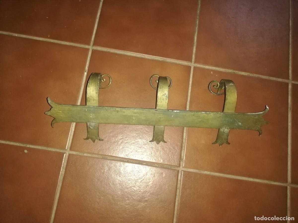 Antig&uuml;edades: Perchero rustico de hierro macizo - Foto 6