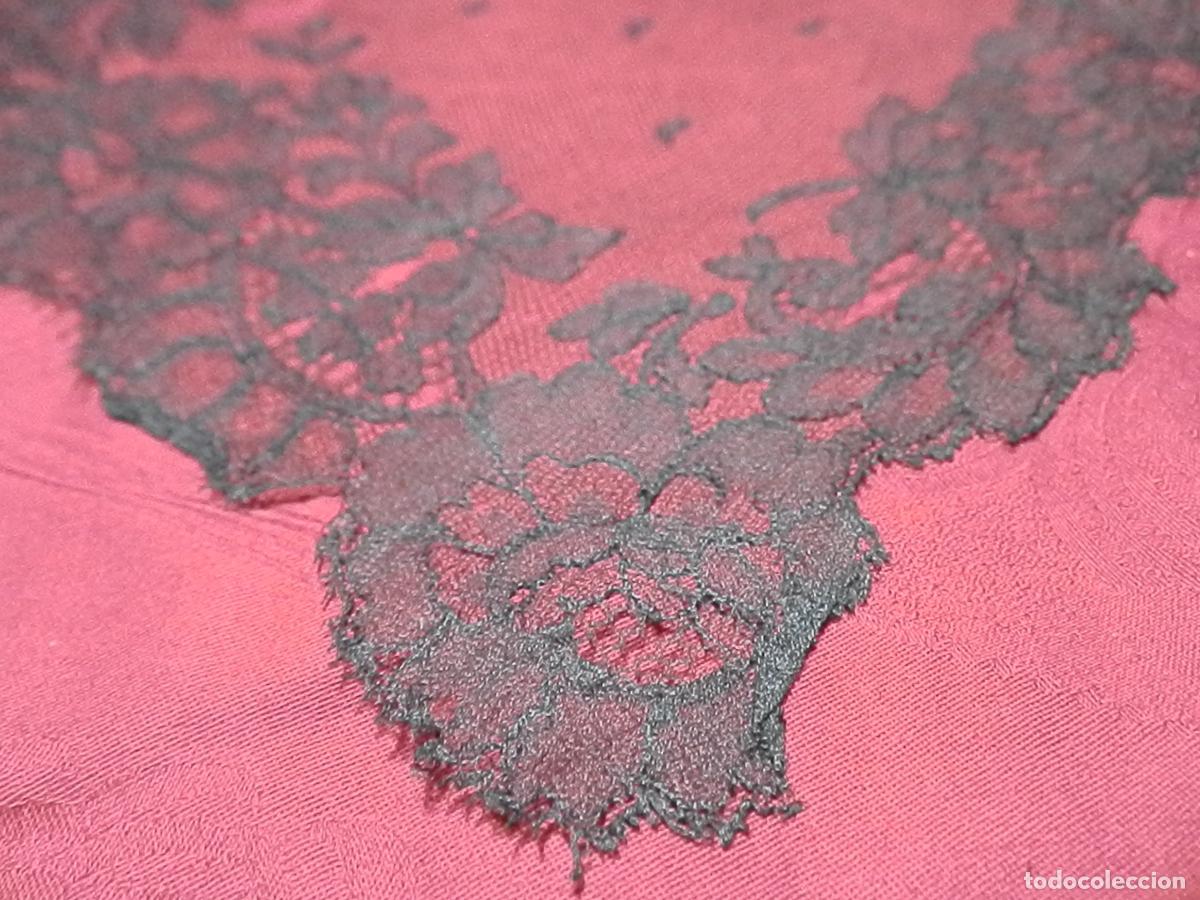 Antig&uuml;edades: ANTIGUA MANTILLA RECTANGULAR DE ENCAJE EN TUL,130X65 CM - Foto 2