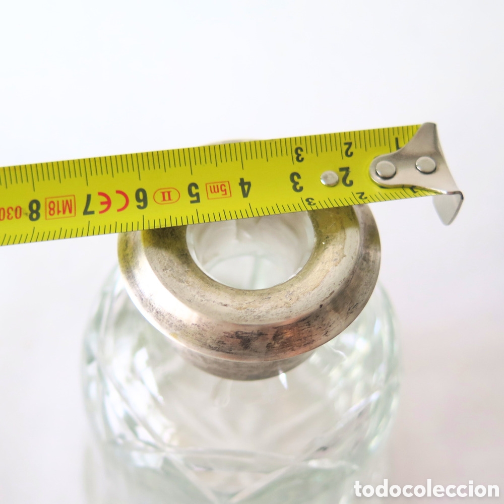 Antig&uuml;edades: Licorera de cristal tallada - Foto 3