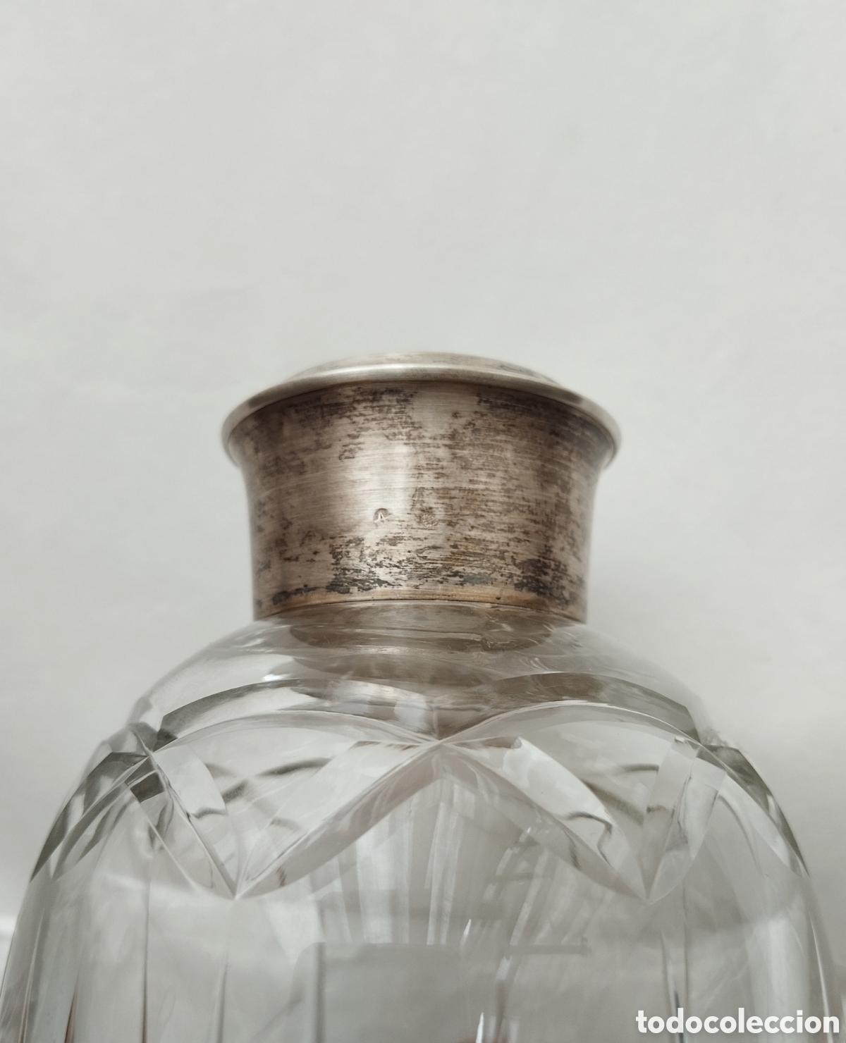 Antig&uuml;edades: Licorera de cristal tallada - Foto 6