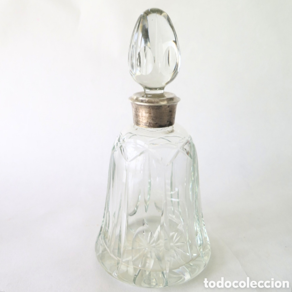 Antig&uuml;edades: Licorera de cristal tallada - Foto 1