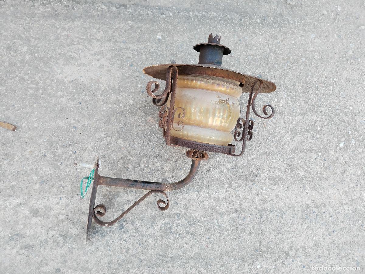 Antig&uuml;edades: 2 faroles apliques antiguos de forja - Foto 5