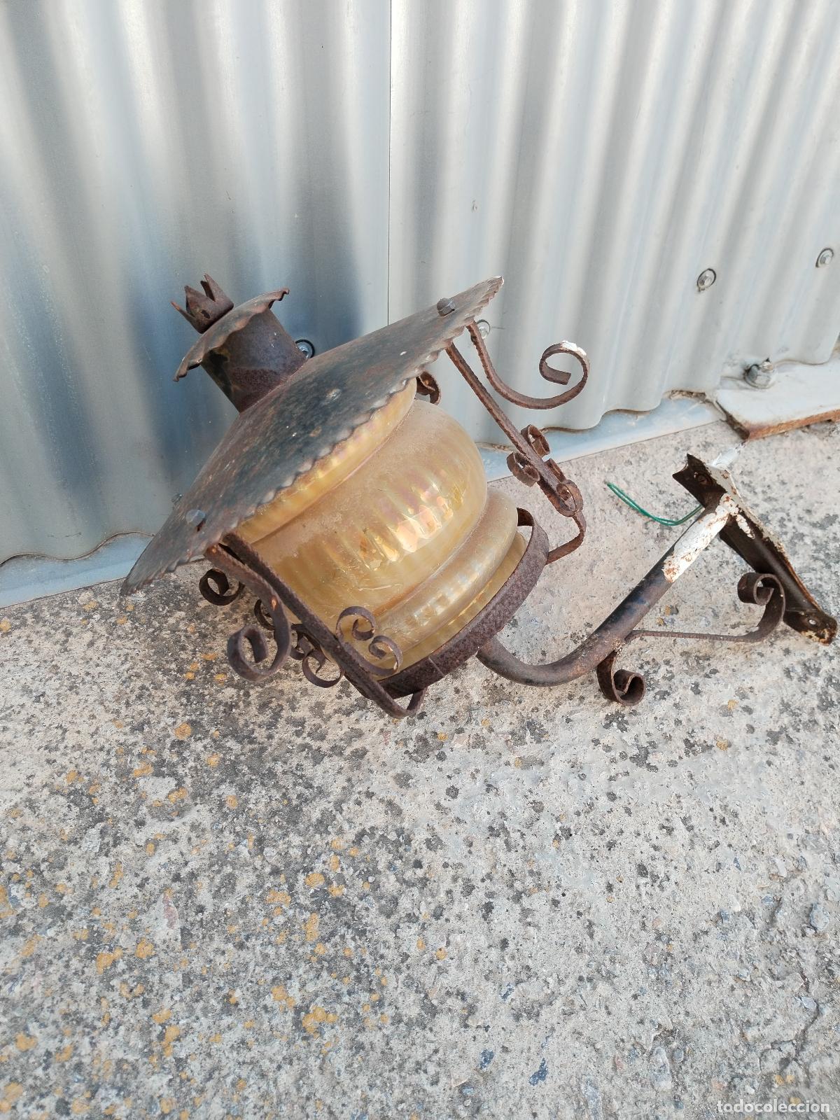 Antig&uuml;edades: 2 faroles apliques antiguos de forja - Foto 7