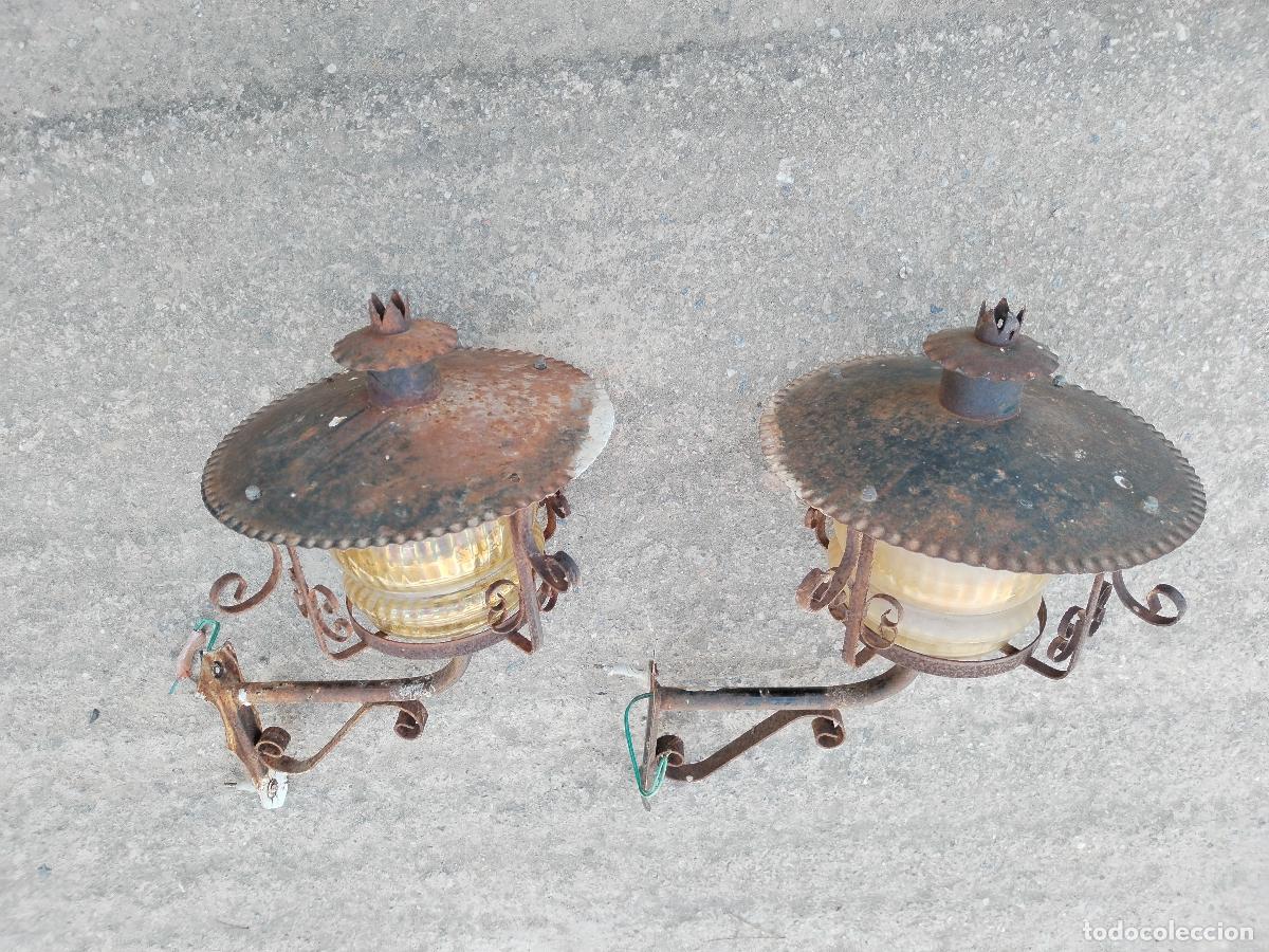 Antig&uuml;edades: 2 faroles apliques antiguos de forja - Foto 12