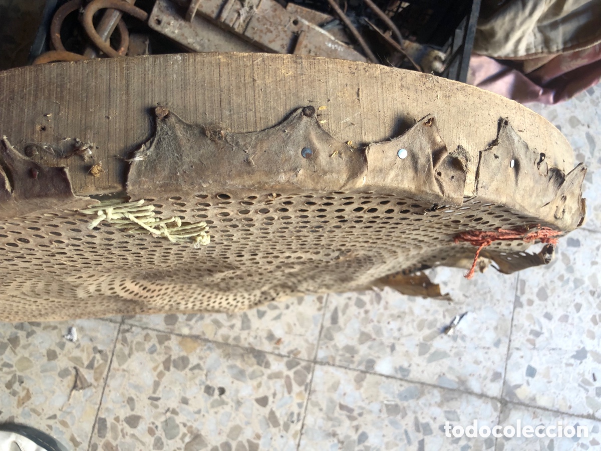 Antig&uuml;edades: ARNERO PARA CRIBAR HECHO CON PIEL - Foto 3