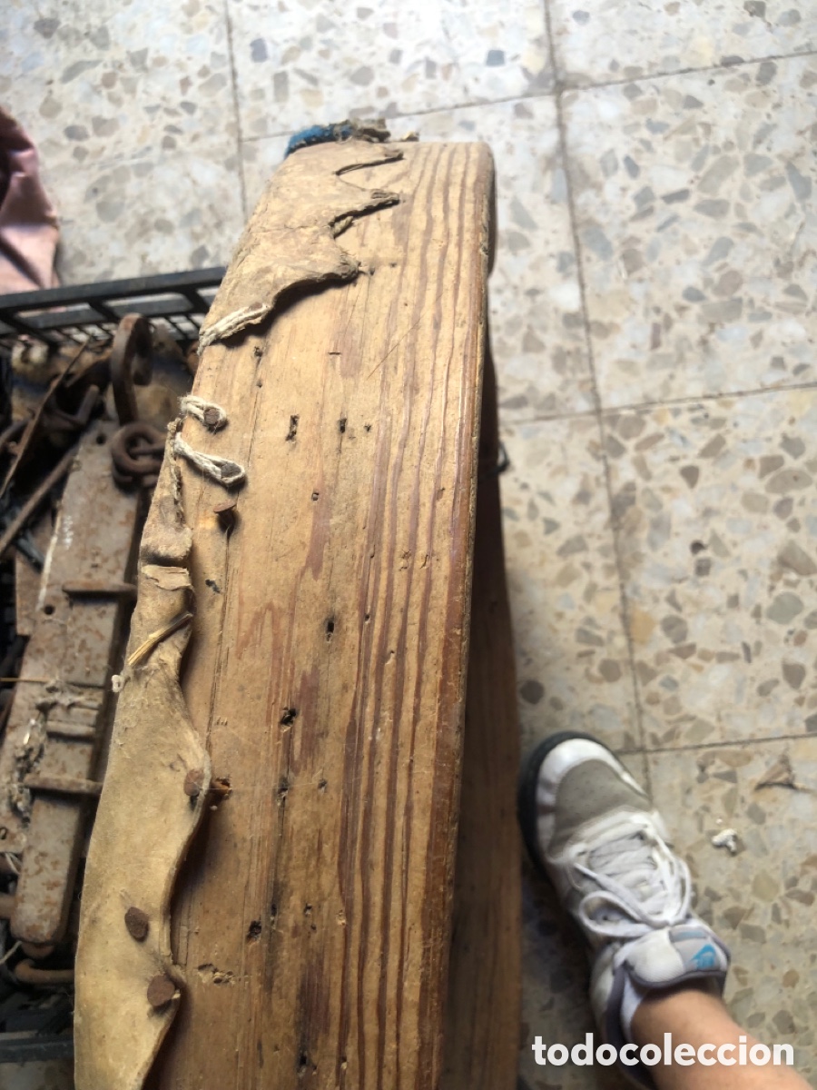 Antig&uuml;edades: ARNERO PARA CRIBAR HECHO CON PIEL - Foto 3