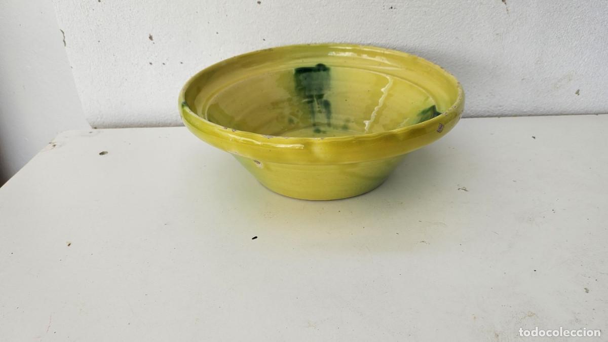 Antig&uuml;edades: lebrillo peque&ntilde;o de ceramica - Foto 1
