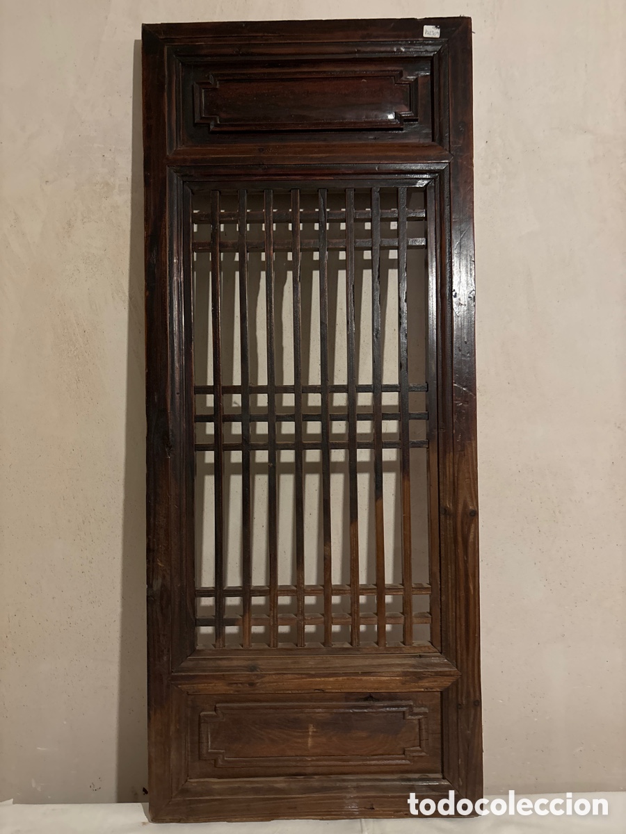 Antig&uuml;edades: Ventana decorativa en madera - Foto 1