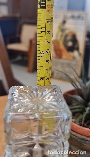 Antig&uuml;edades: Licorera con 6 chupitos cristal de roca - Foto 7