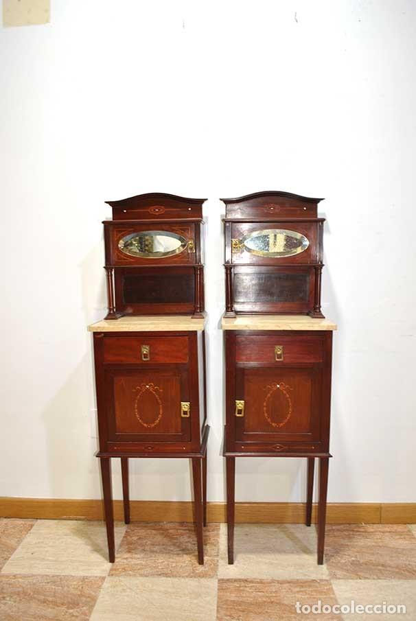 Antig&uuml;edades: PAREJA DE MESITAS MODERNISTAS - Foto 2