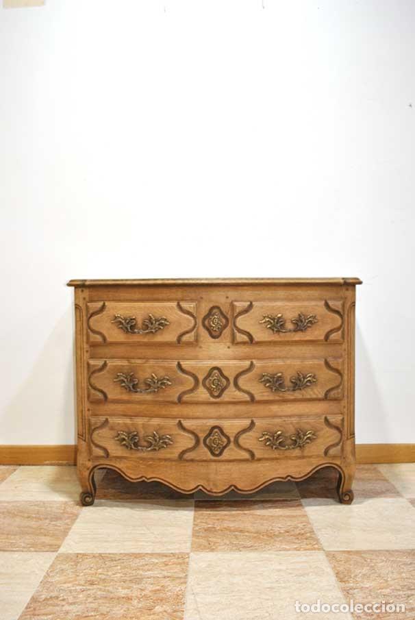Antig&uuml;edades: ANTIGUA C&Oacute;MODA LUIS XV MADERA DE ROBLE - Foto 1