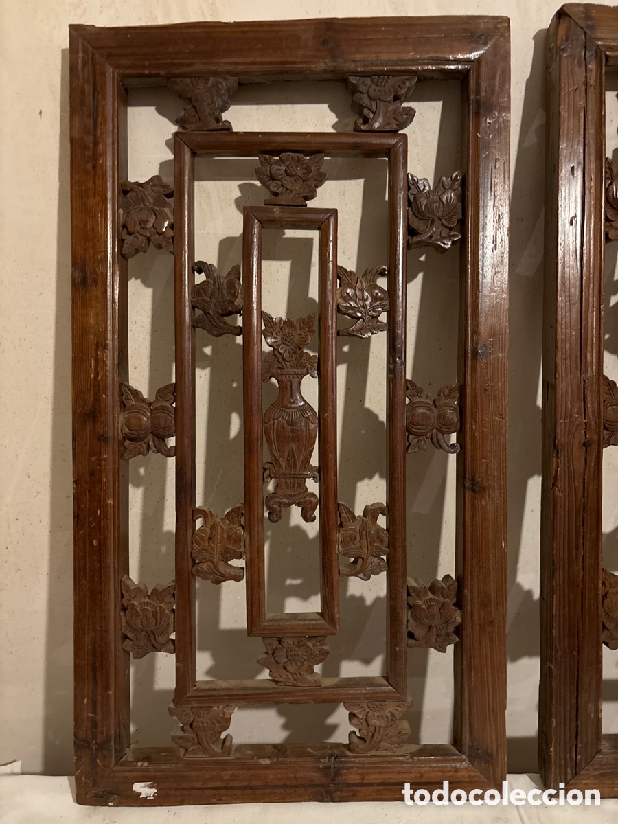 Antig&uuml;edades: Pareja de ventanas en madera tallada. - Foto 4