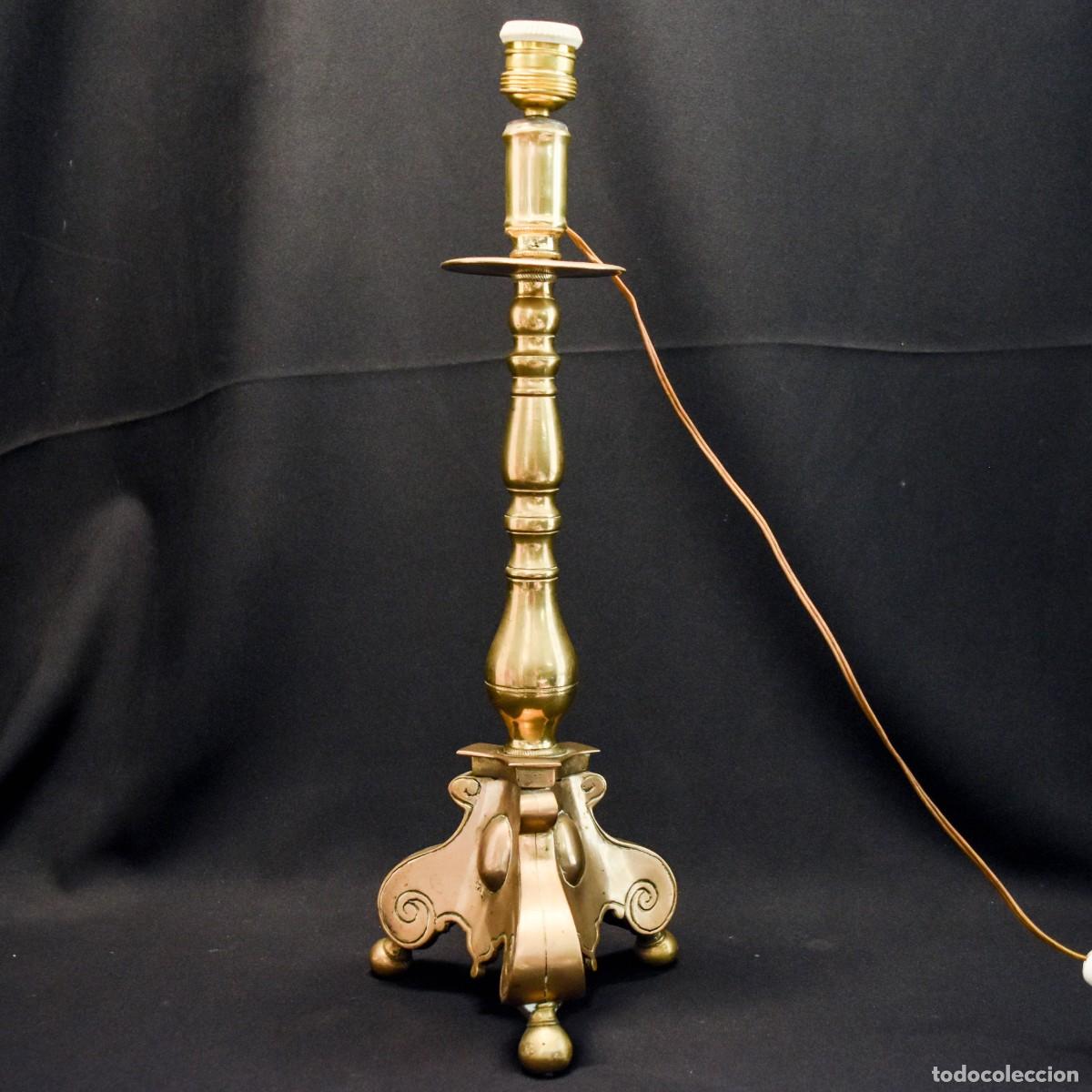 Antig&uuml;edades: Candelero / l&aacute;mpara de bronce - Foto 5