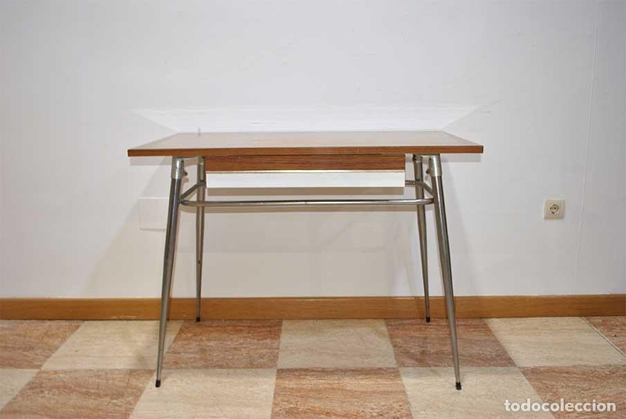 Antig&uuml;edades: MESA DE COCINA ESTILO VINTAGE - Foto 2