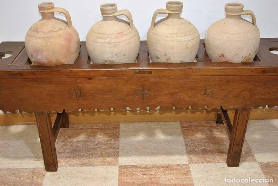 Antig&uuml;edades: C&Aacute;NTARA DE MADERA CON C&Aacute;NTAROS DE BARRO - Foto 3