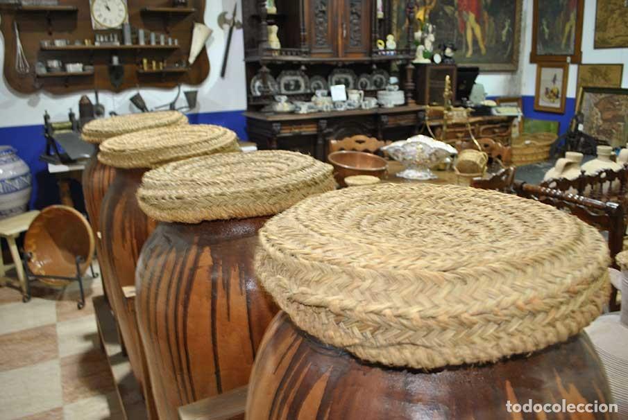 Antig&uuml;edades: TINAJAS ANTIGUAS CON SOPORTE DE MADERA - Foto 4