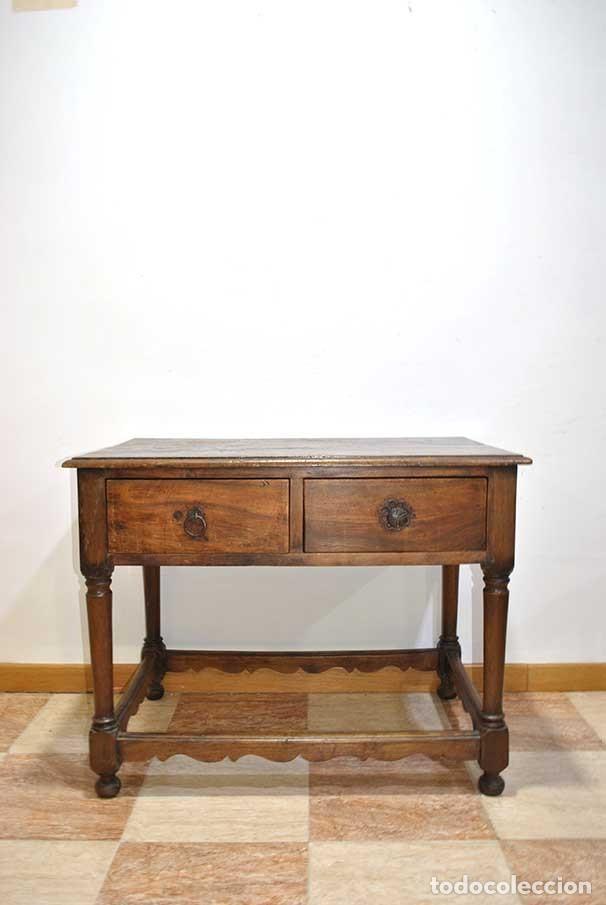 Antig&uuml;edades: MESA ANTIGUA AUXILIAR CON CAJONES - Foto 1