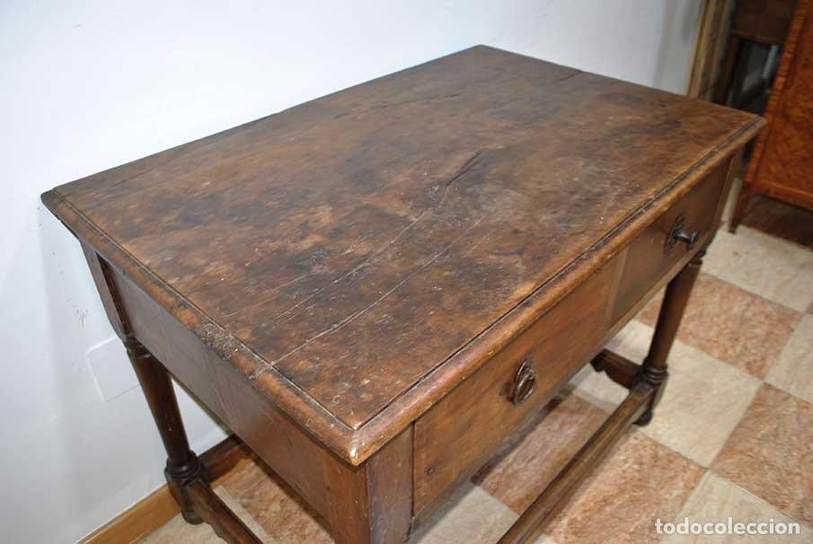 Antig&uuml;edades: MESA ANTIGUA AUXILIAR CON CAJONES - Foto 5