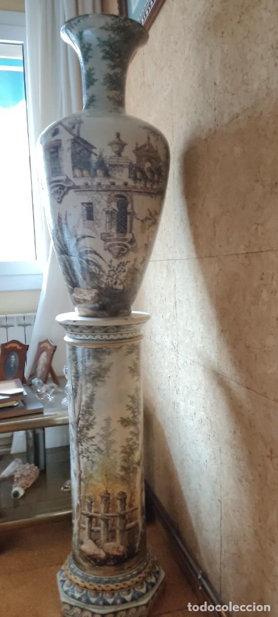 Antig&uuml;edades: Jarr&oacute;n con pie en cer&aacute;mica de Triana - Foto 1