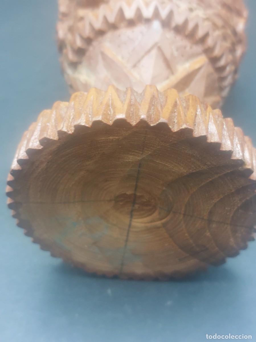 Antig&uuml;edades: JARRON VINTAGE DE MADERA TALLADO A MANO - Foto 6