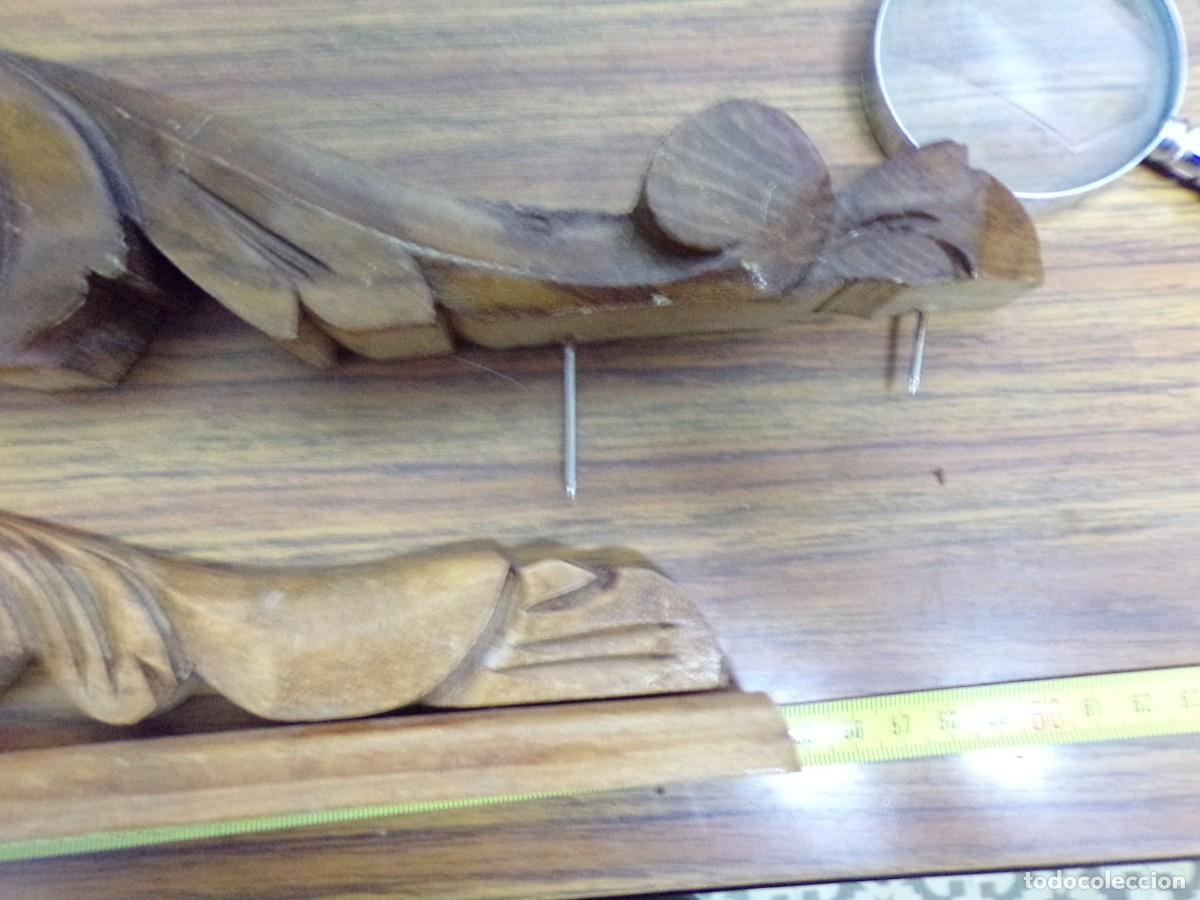 Antig&uuml;edades: dos copetes talla de madera de mueble - Foto 5