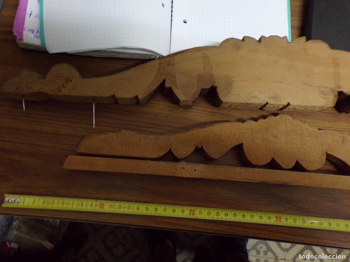 Antig&uuml;edades: dos copetes talla de madera de mueble - Foto 7