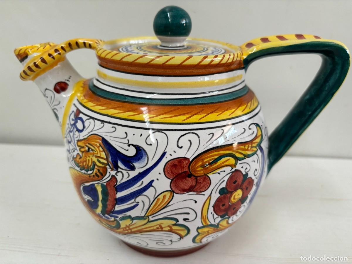 Antig&uuml;edades: TETERA DE CERAMICA ARTESANAL &rdquo;DERUTA&rdquo;